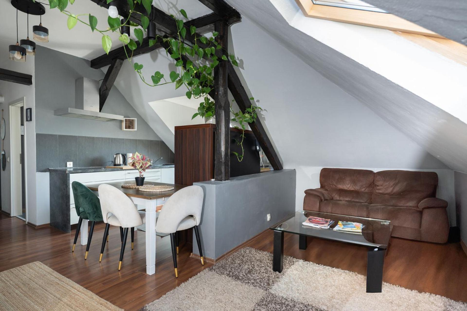 Stylische Privatzimmer An Der Mosel Coblenza Exterior foto